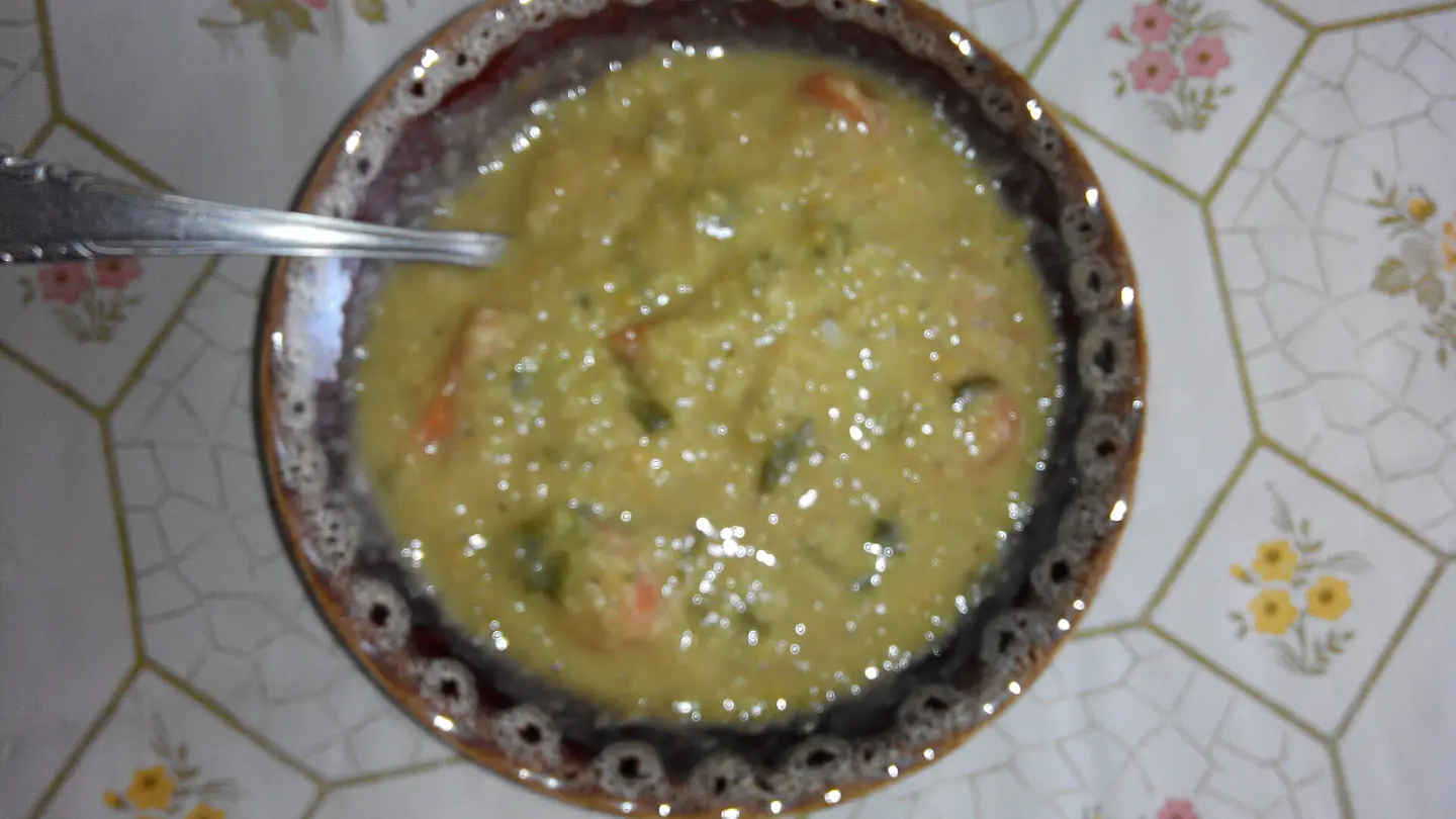 Lentil soup in a bowl, top view